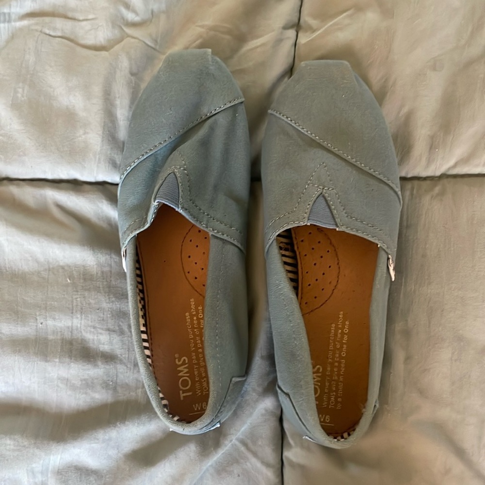 Teal Tom’s